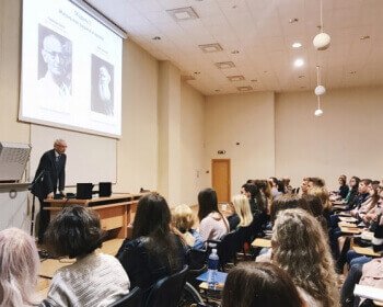 Первокурсники продолжающейся формы обучения начали прохождение Общеуниверситетской подготовки ЕГУ