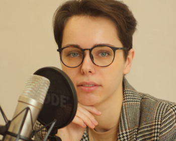 Выпускница Лизавета Мороз – об учёбе, поиске себя и создании подкастов на «запретные» темы